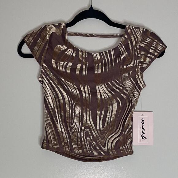 Brown Wavy Top - Picture 2 of 4